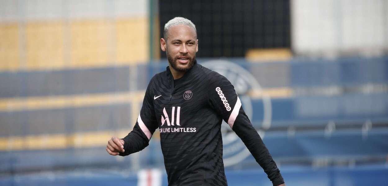 Após transferência para o Al Hilal, Neymar se torna o terceiro jogador mais  bem pago do mundo; confira top 10 - ISTOÉ Independente