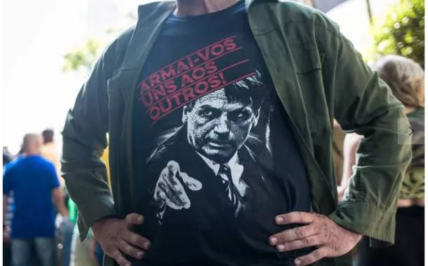 Não é dos caminhoneiros; é Greve dos Caminhões; do Agro-Pop