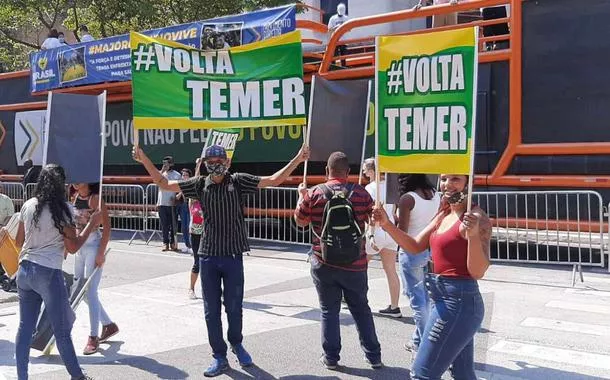 Os donos do Poder, sem nome forte, vão de Bolsonaro