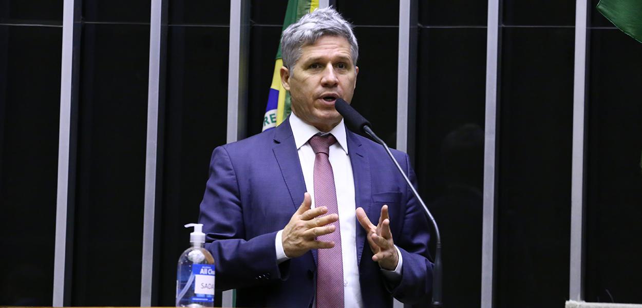 Líder da Igreja Universal, Edir Macedo prega perdão a Lula