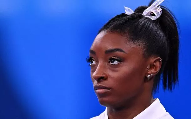 "Não quero mais competir com a Rebeca", diz Simone Biles após disputa acirrada na ginástica artística