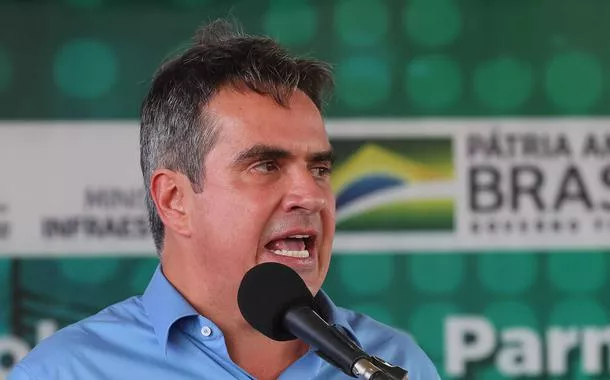 Tarcísio de Freitas é "o melhor para 2026, mas articulação deixa a desejar", critica Ciro Nogueira