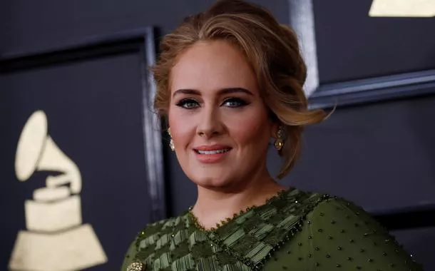 Justiça do Rio determina suspensão mundial de música de Adele após denúncia de plágio
