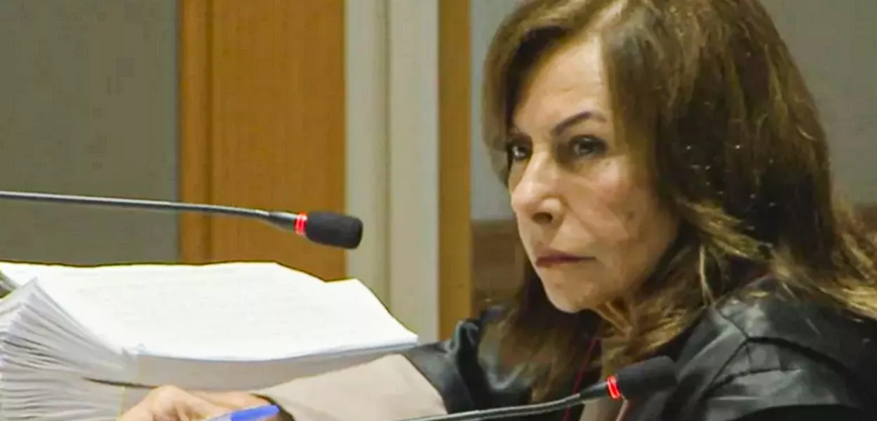 Tânia Garcia de Freitas Borges