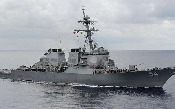 Houthis do Iêmen atacam destróier dos EUA e 2 outros navios no Mar Vermelho