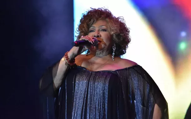 Alcione elogia Alexandre de Moraes e promete "macumbinha" para Trump (vídeo)