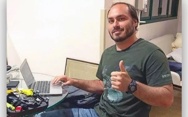 Mensagens reforçam participaçãoplanilha de banca bet365Carlos Bolsonaro na Abin Paralela