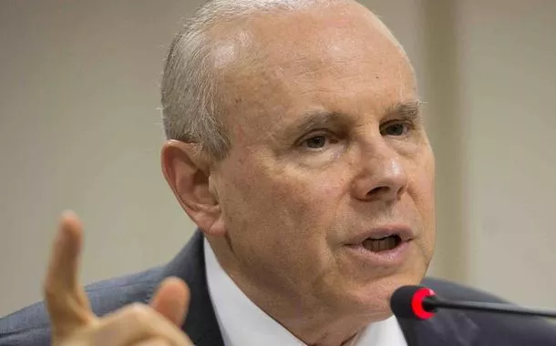 Mantega defende Gabriel Galípolo na presidência do BC e vê acerto de Lula ao reduzir críticas