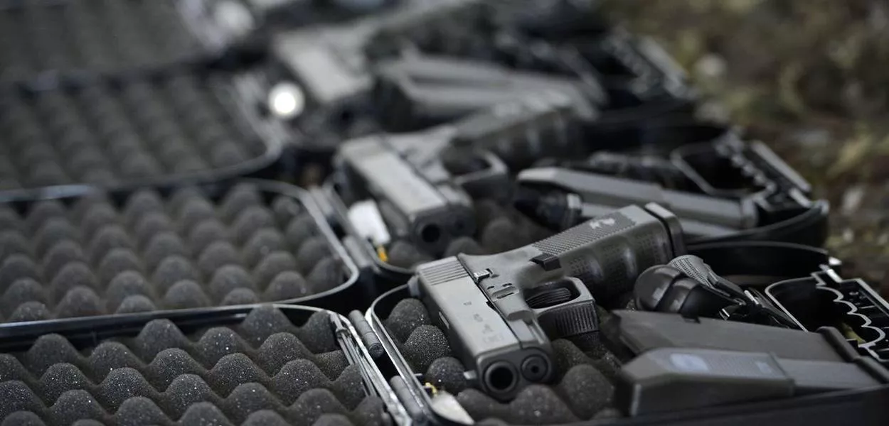 Taurus vai transferir principal linha de montagem de armas para os EUA após tarifaço de Trump