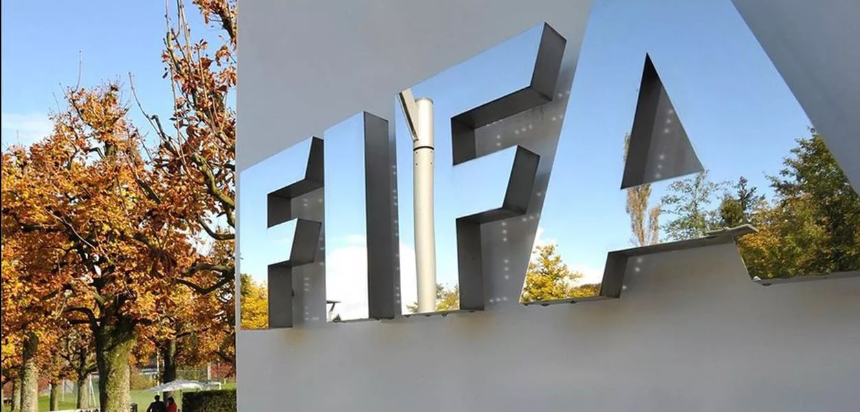 Suíça abre investigação contra Fifa sobre propaganda ambiental enganosa durante a Copa do Catar