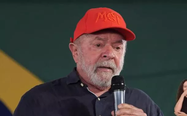 Lula manda PF acompanhar investigações sobre assassinatos em assentamento do MST