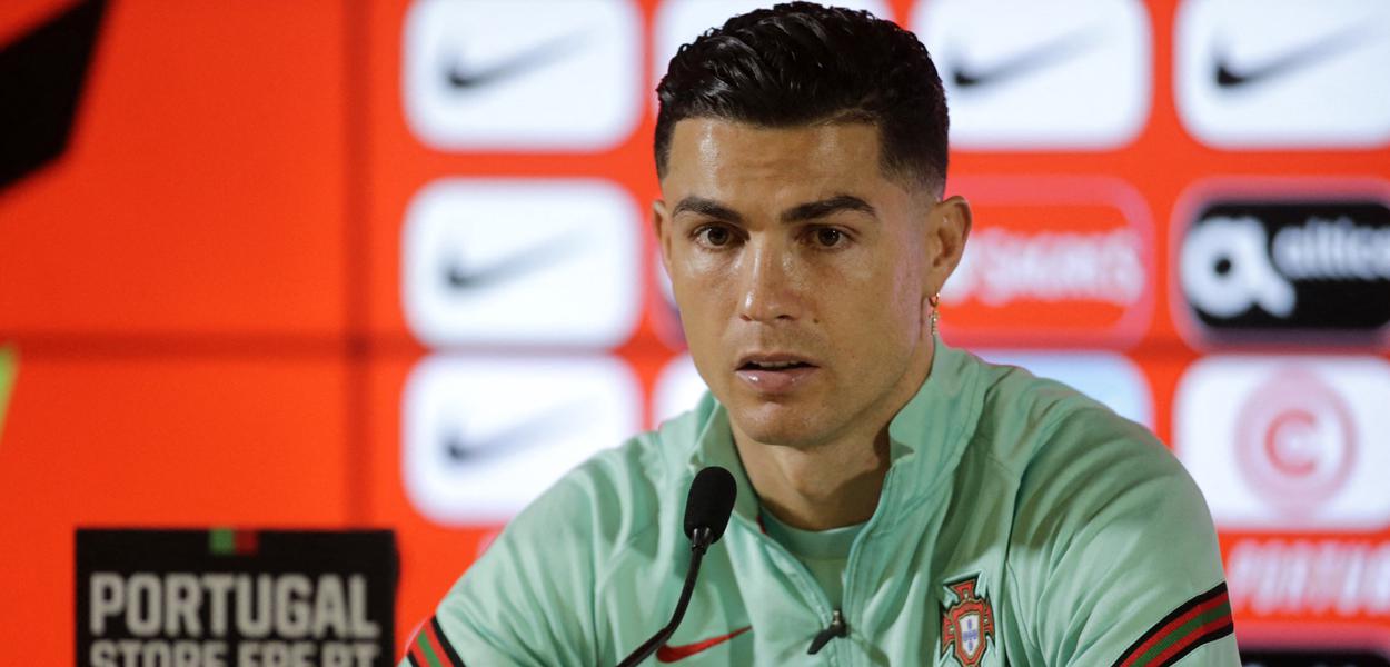 Sem moral? Em enquete, maioria dos portugueses não quer Cristiano Ronaldo  titular na Copa