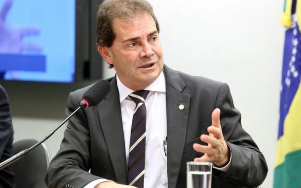 Paulinho da Força toma posse na Câmara após cassação de deputado