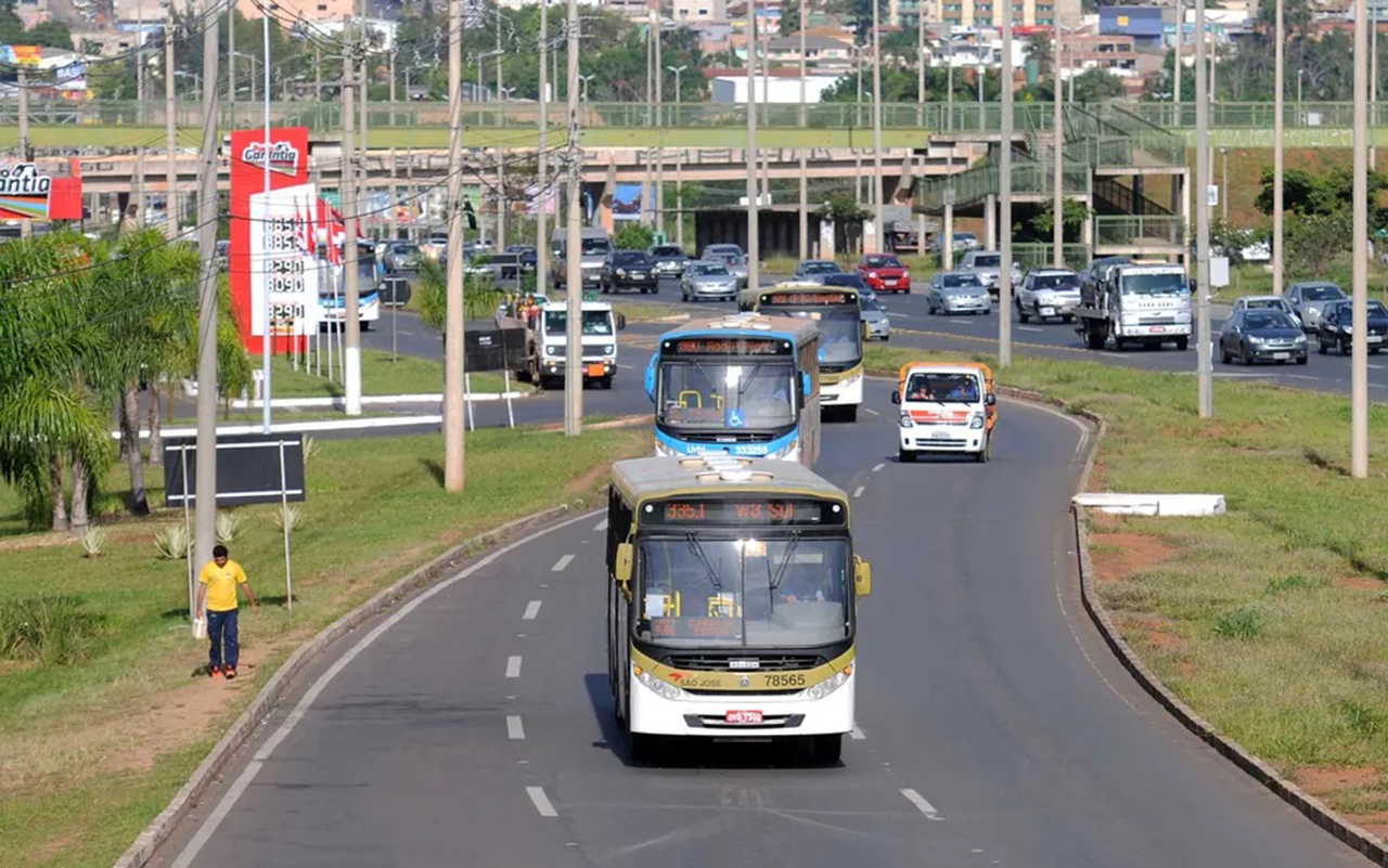 tj proibe governo do distrito federal de editar novas tarifas tecnicas para o transporte publico