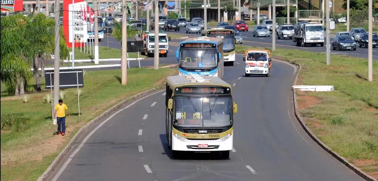 Programa transporte público “livre”