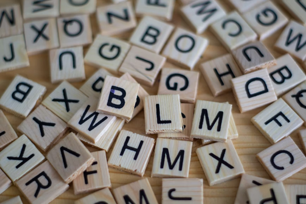 Caça palavras ou sopa de letras - Jogo para aumentar o vocabulário
