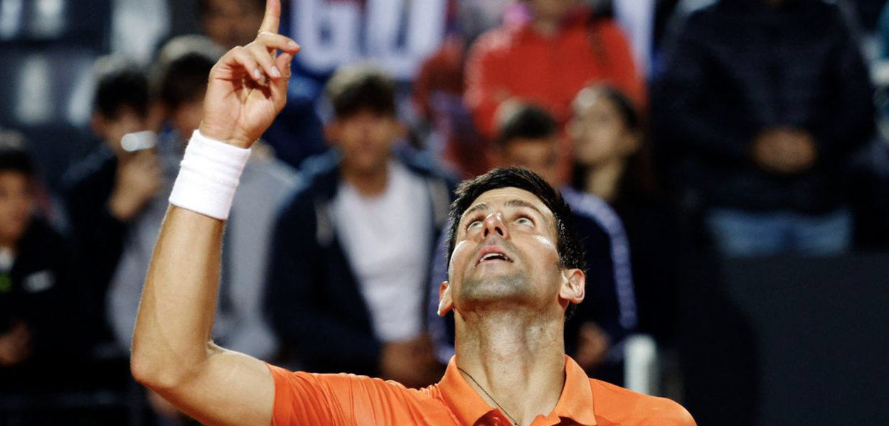 ANÁLISE: semifinal de Roland Garros entre Djokovic x Alcaraz é um choque  dos tempos - Lance!