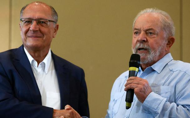 Lula e Alckmin se reúnem para apresentação do ex-governador para compor chapa com o ex-presidente