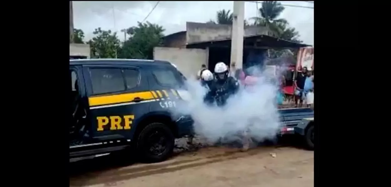 Policiais mataram o homem em uma "câmara de gás improvisada"