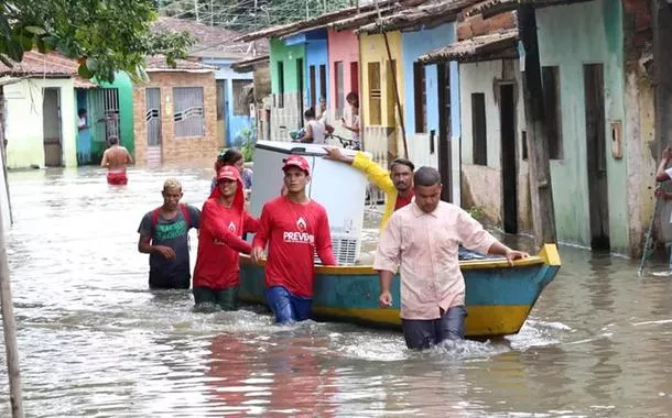 Enchentes aumentam risco de doenças; saiba como se proteger