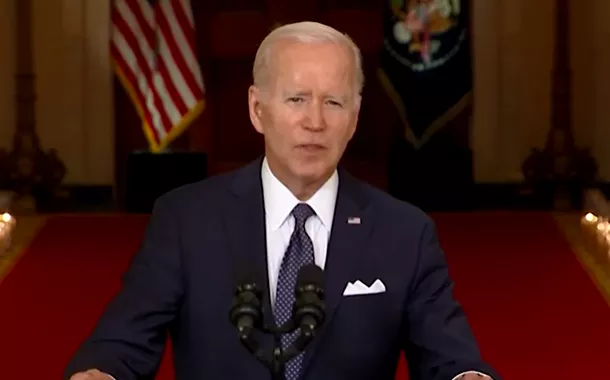 Biden testa positivo para Covid-19, diz Casa Branca