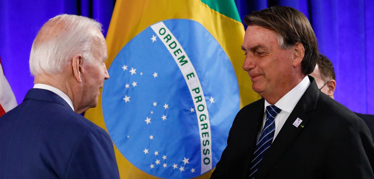 Bolsonaro garante que a Amazónia está protegida e diz a Biden que sente a  soberania do Brasil ameaçada