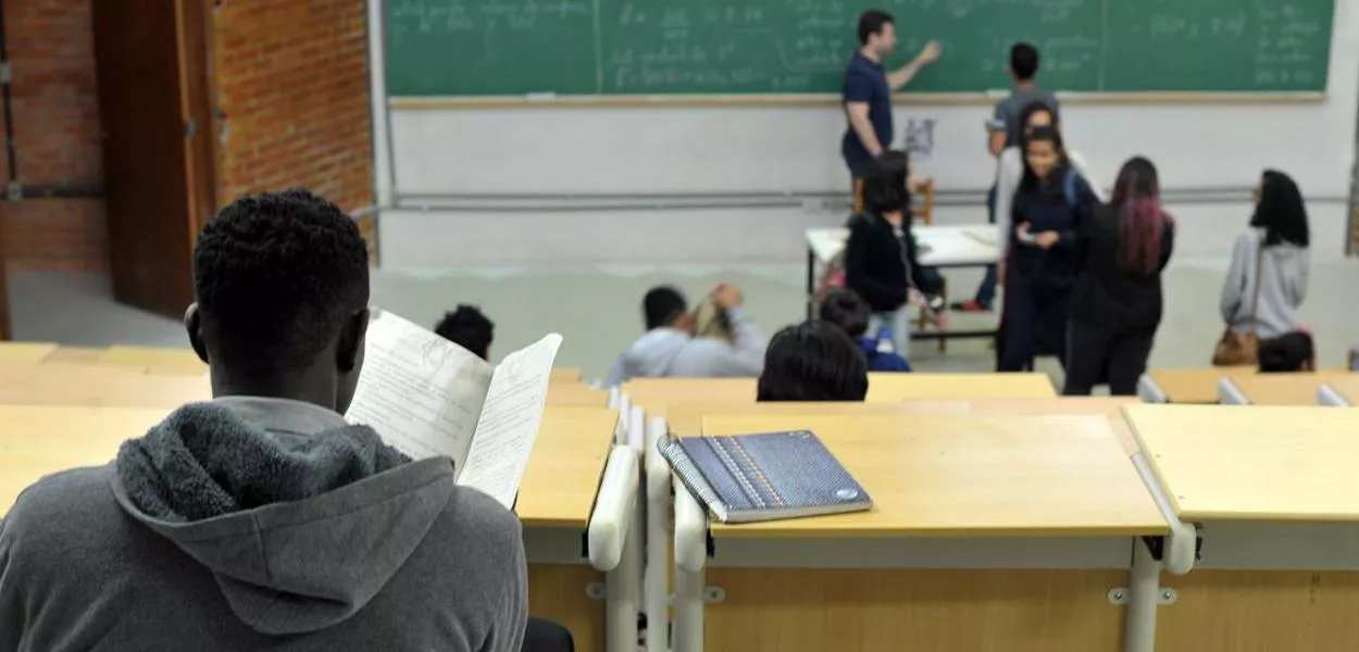 STF derruba lei de SC que proibiu cotas raciais nas universidades