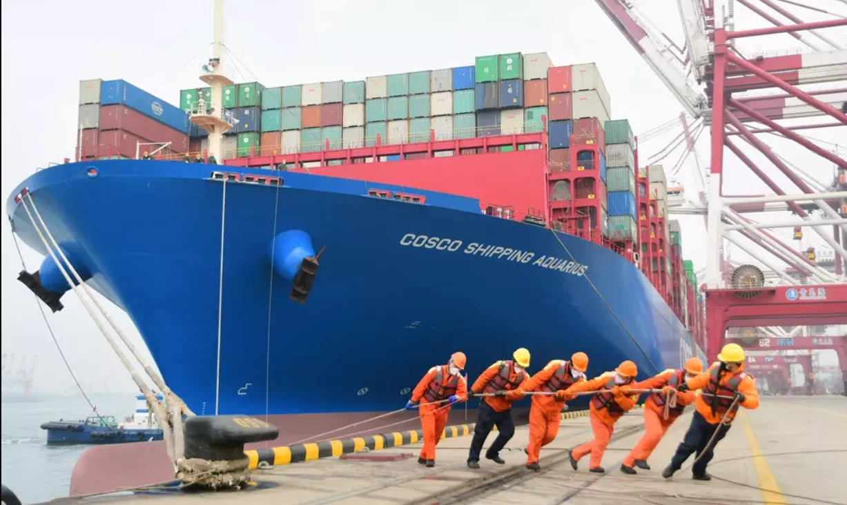 Porto em Qingdao, na China
