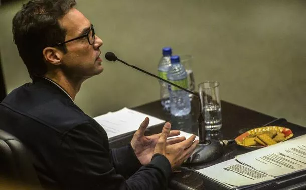 Defesa de Jairinho abandona júri do caso Henry Borel no Rio