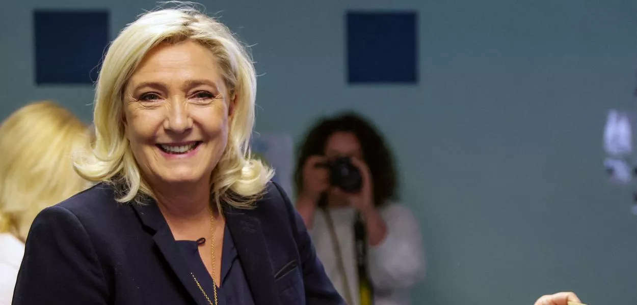 Marine Le Pen, French far-right National Rally (Rassemblement National) party candidate, votes in the second round of the French parliamentary elections, at a polling station in Henin-Beaumont, France, June 19, 2022. REUTERS/Johanna Geron