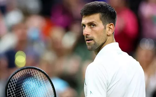 Wimbledon: de Minaur desiste e Djokovic avança para as semifinais