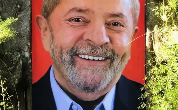 Artistas com #Lula2022