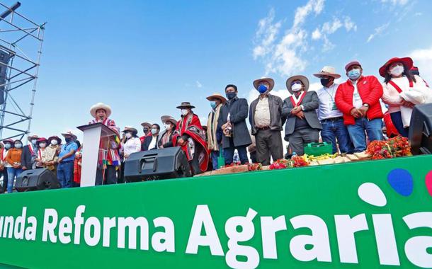 Pedro Castillo no lançamento da campanha pela reforma agrária em 2021