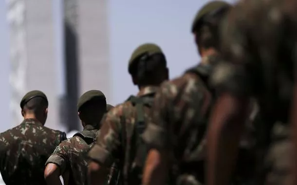 Congresso resiste à mudança na reforma da aposentadoria dos militares
