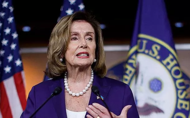 Nancy Pelosi defende disputa no Partido Democrata caso Biden desista