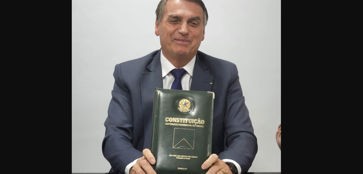 Bolsonaro e a constituição