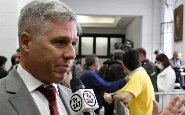 Paulo Teixeira: novo edital de leilão de arroz sai em até dez dias