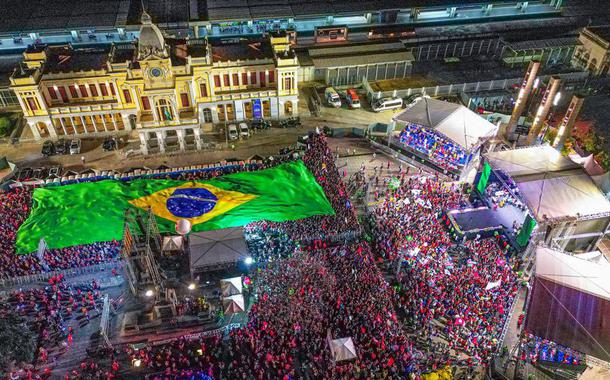 Comício de Lula em Belo Horizonte