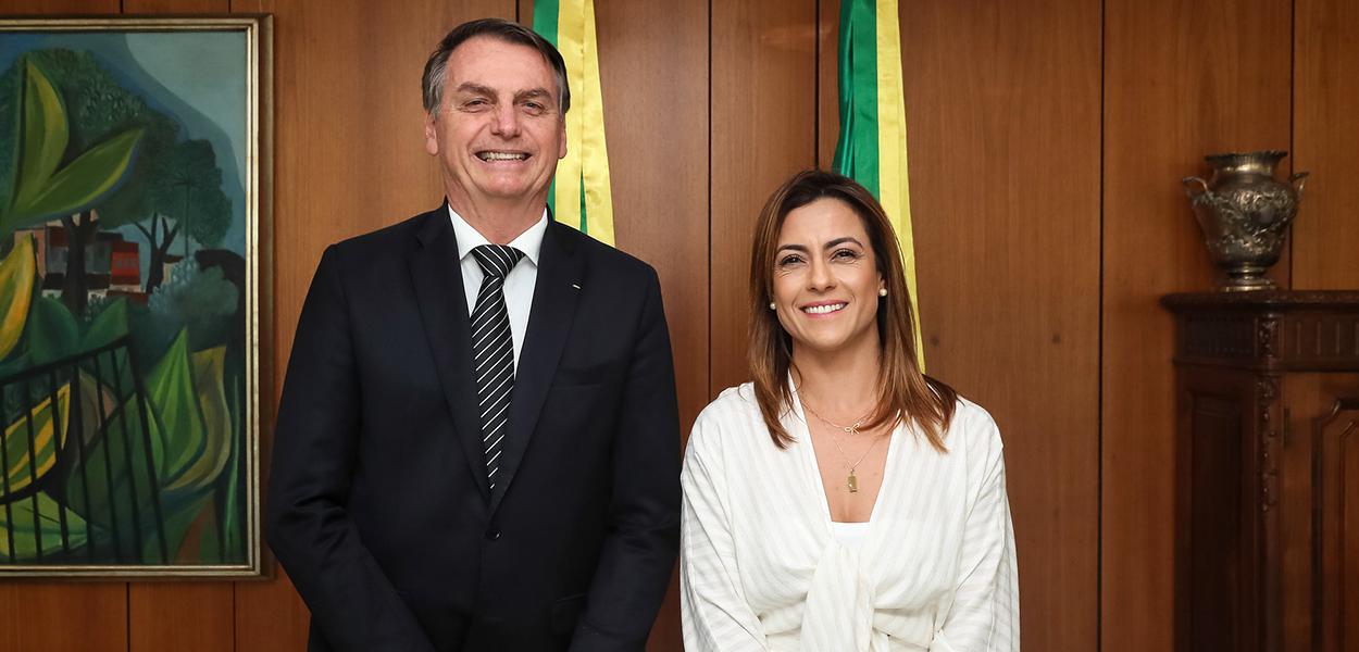 A trairagem de Bolsonaro com seus brothers, os roqueiros reaças -  Socialista Morena