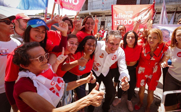 Camilo Santana e apoiadores no Ceará