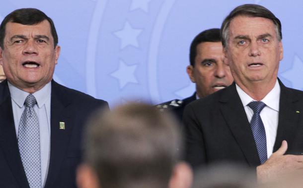 O ministro da Defesa, Paulo Sérgio Nogueira e o presidente da República, Jair Bolsonaro,