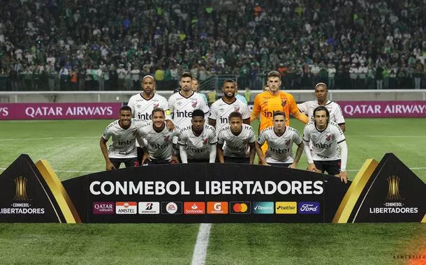Athletico garante classificação na final da Libertadores contra Palmeiras
