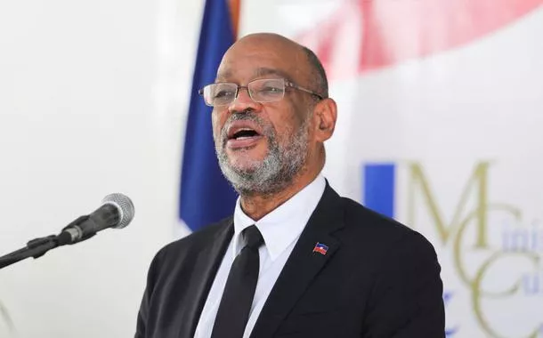 Premiê do Haiti renuncia e governo de transição assume em meio a violência de gangues
