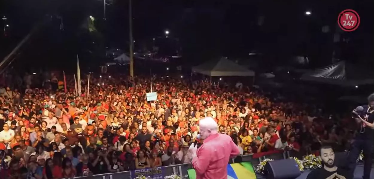 Luiz Inácio Lula da Silva em Nova do Iguaçu (RJ)