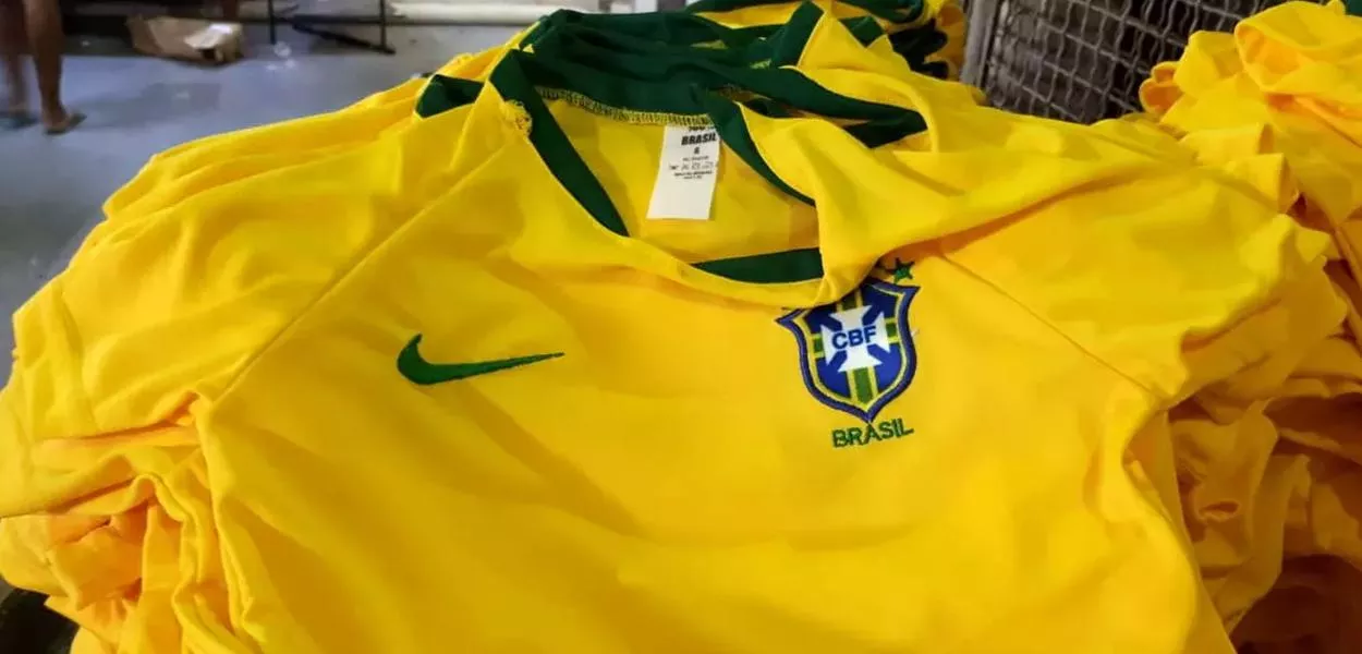 Ex-atacante da Seleção Brasileira e do Corinthians é preso durante churrasco por não pagamento de pensão