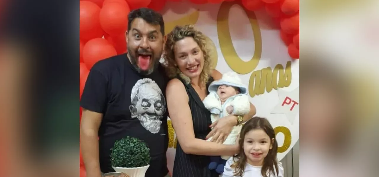 Macelo Arruda e Pamela Silva com os filhos