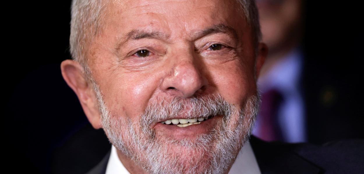 Presidente eleito Luiz Inácio Lula da Silva durante entrevista coletiva em Brasília 09/11/2022