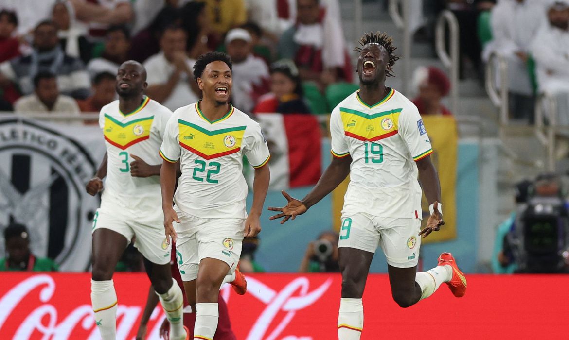 Seleção do Senegal em partida contra o Catar na Copa do Mundo