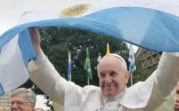 Papa Francisco com a bandeira da Argentina