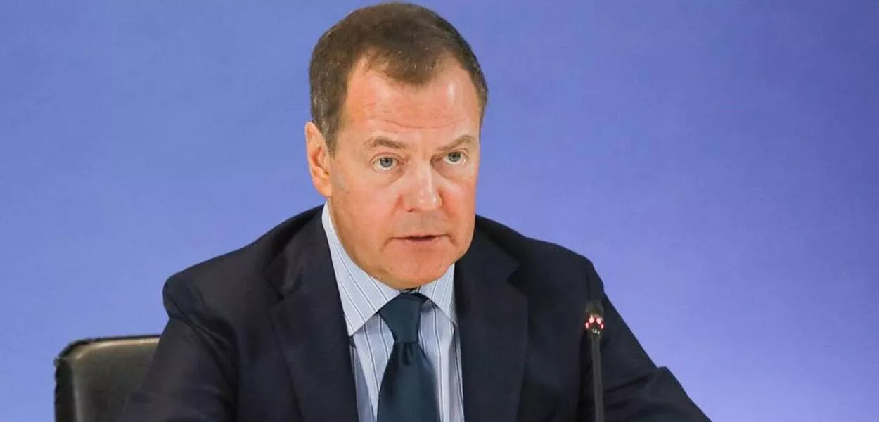 Medvedev adverte Trump sobre poder nuclear russo em meio a escalada verbal
